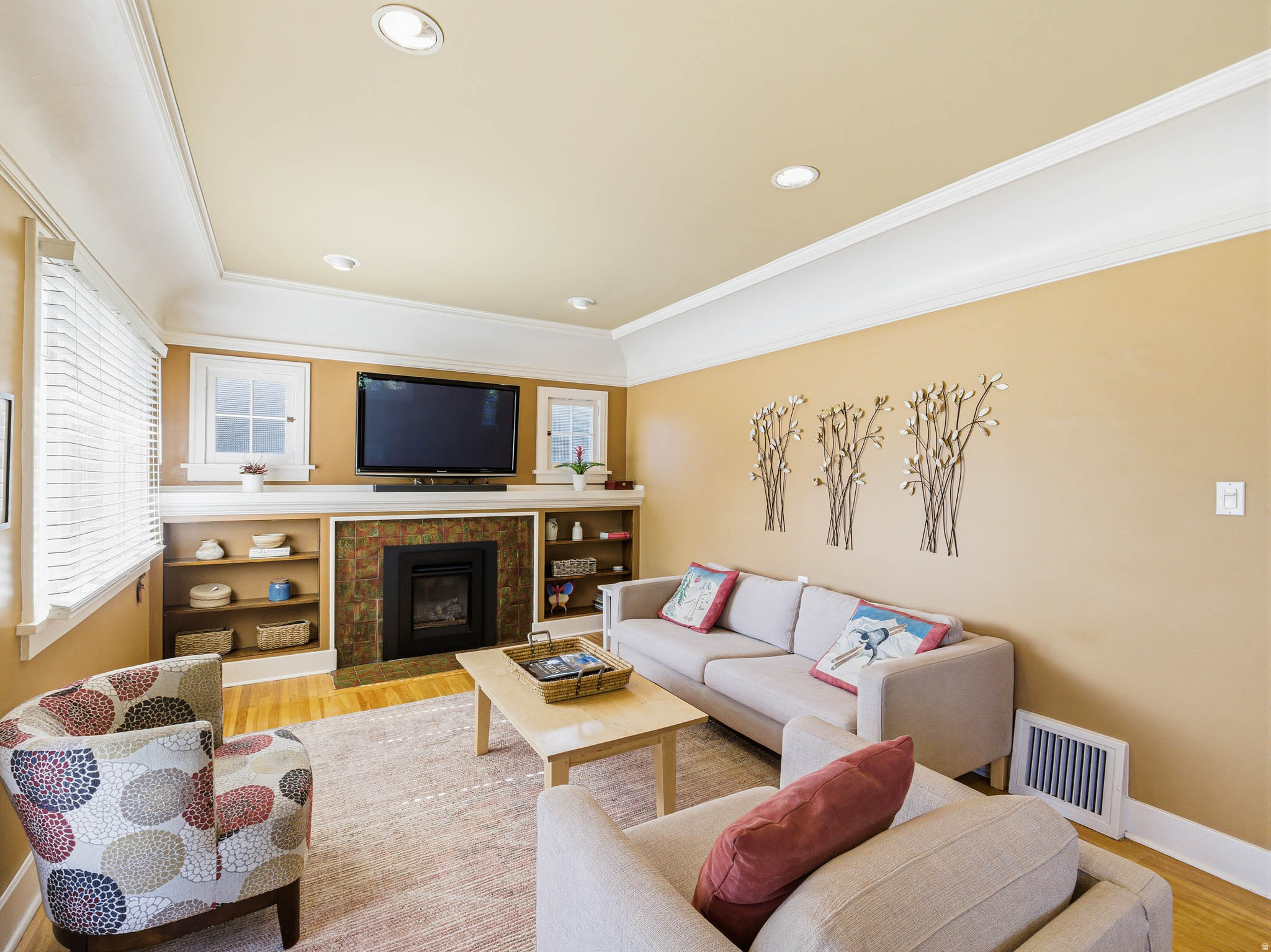 EAST WATERLOO - Residential