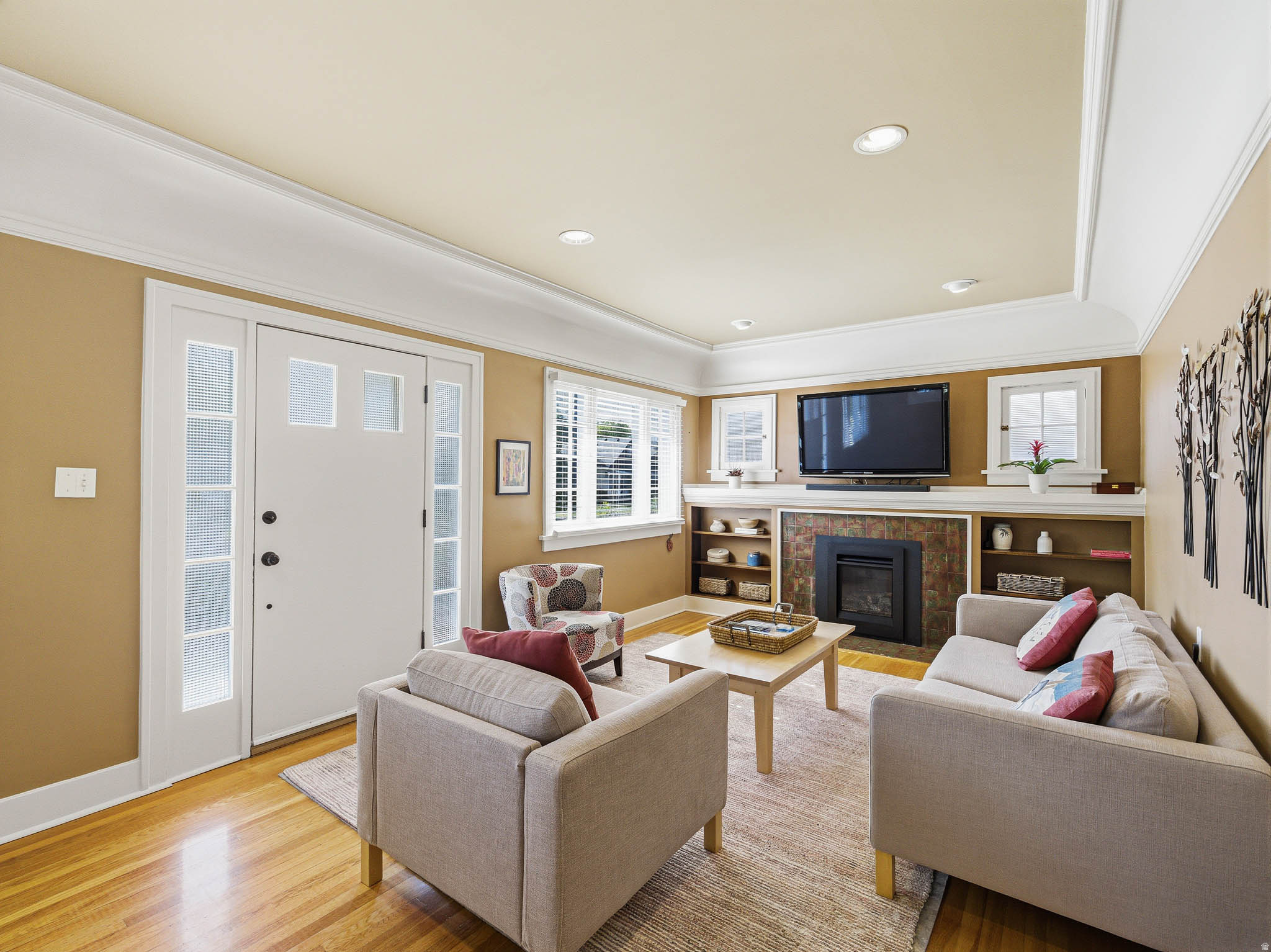 EAST WATERLOO - Residential