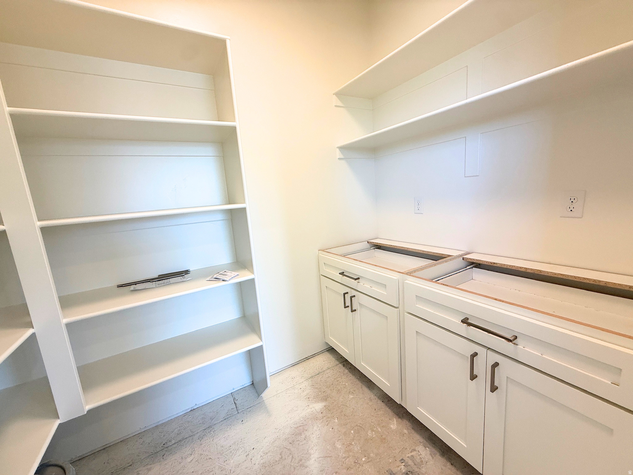 MOUNTAIN GATE SUBDVISION - Residential