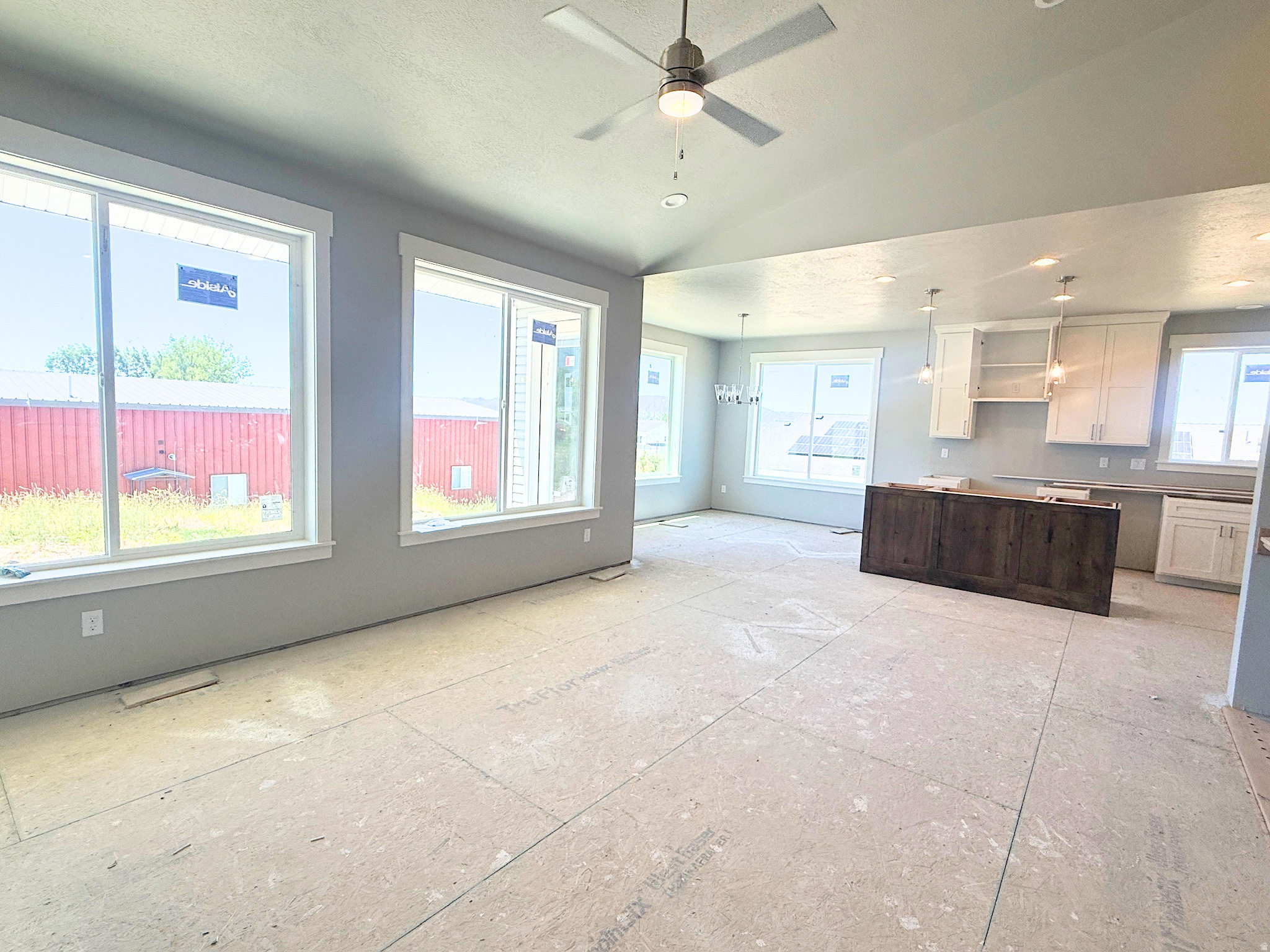 MOUNTAIN GATE SUBDVISION - Residential