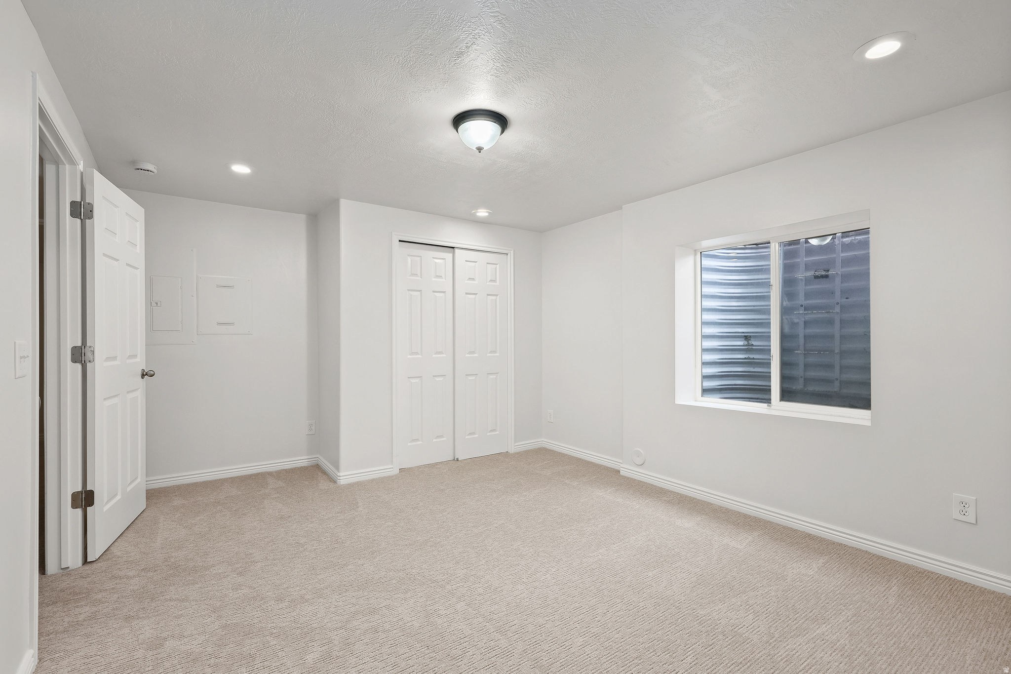 EAGLE CREST NO 1 AT SUNCREST - Residential