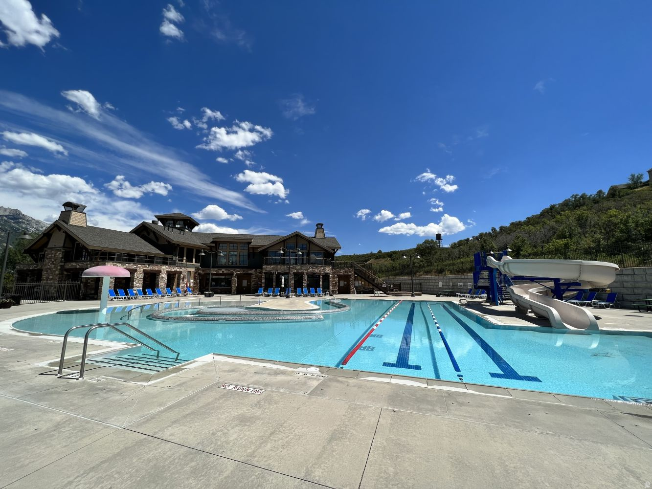 EAGLE CREST NO 1 AT SUNCREST - Residential