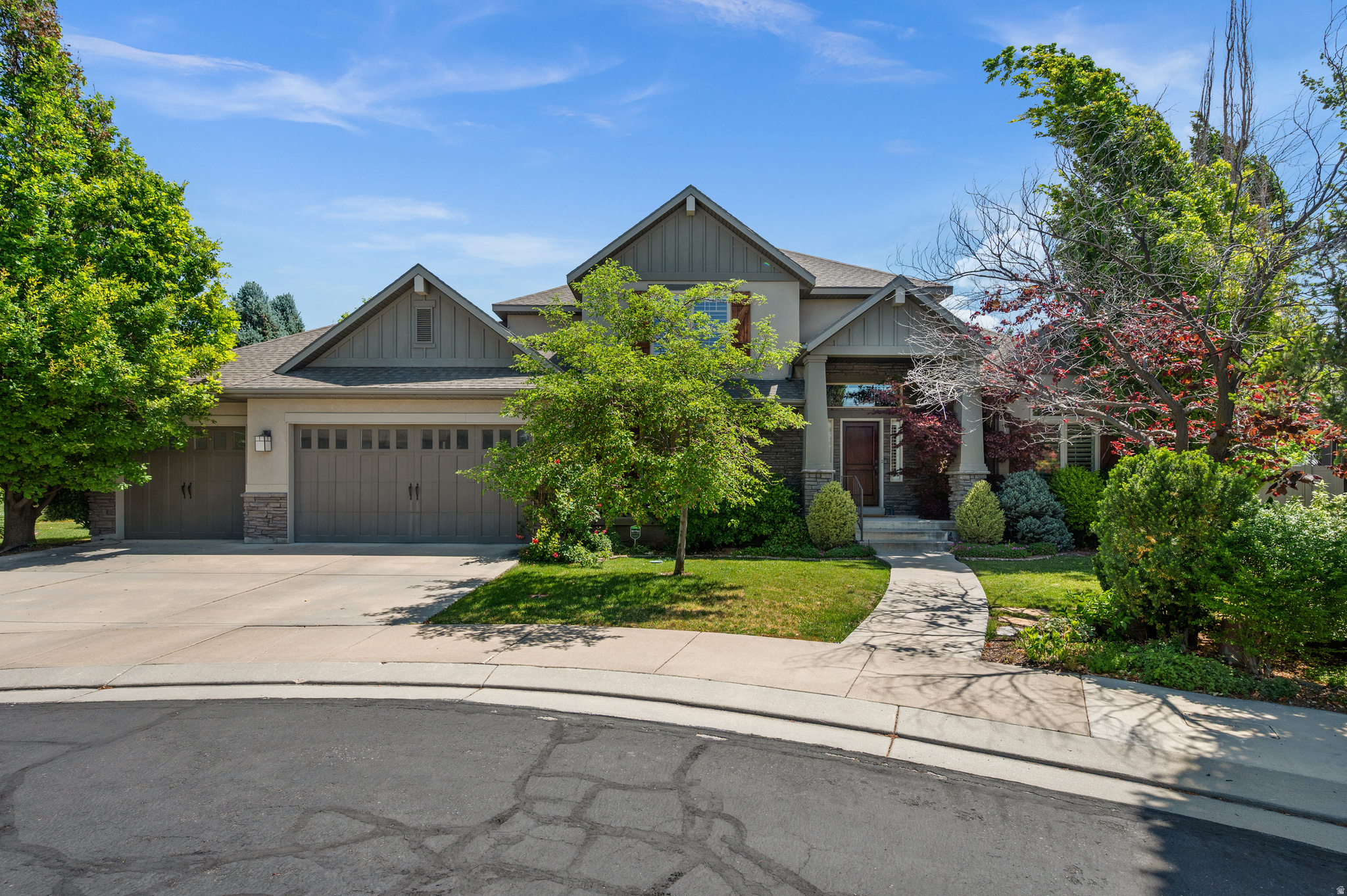WILLOW LANE - Residential