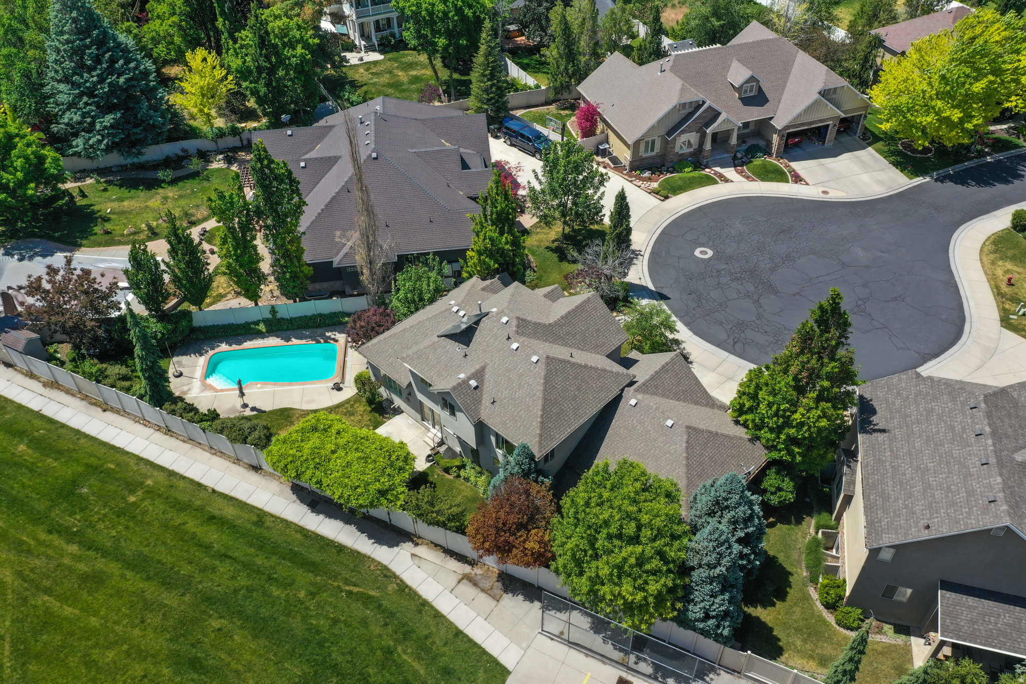 WILLOW LANE - Residential