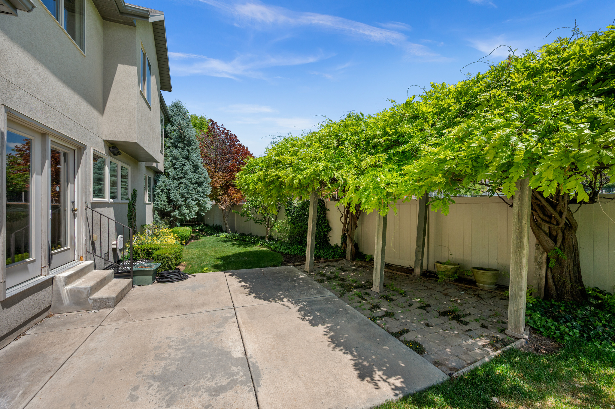 WILLOW LANE - Residential