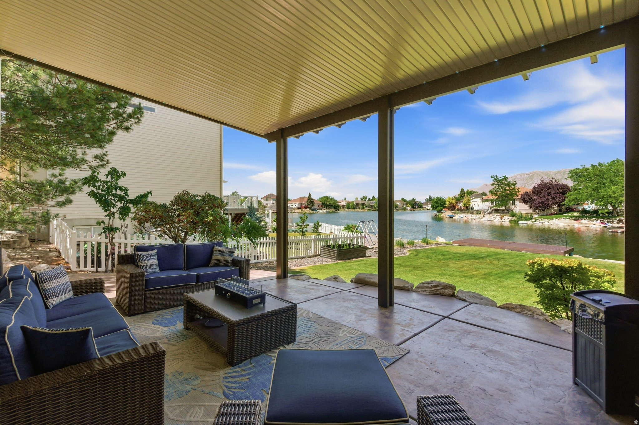 LAKESIDE SUBDIVISION - Residential