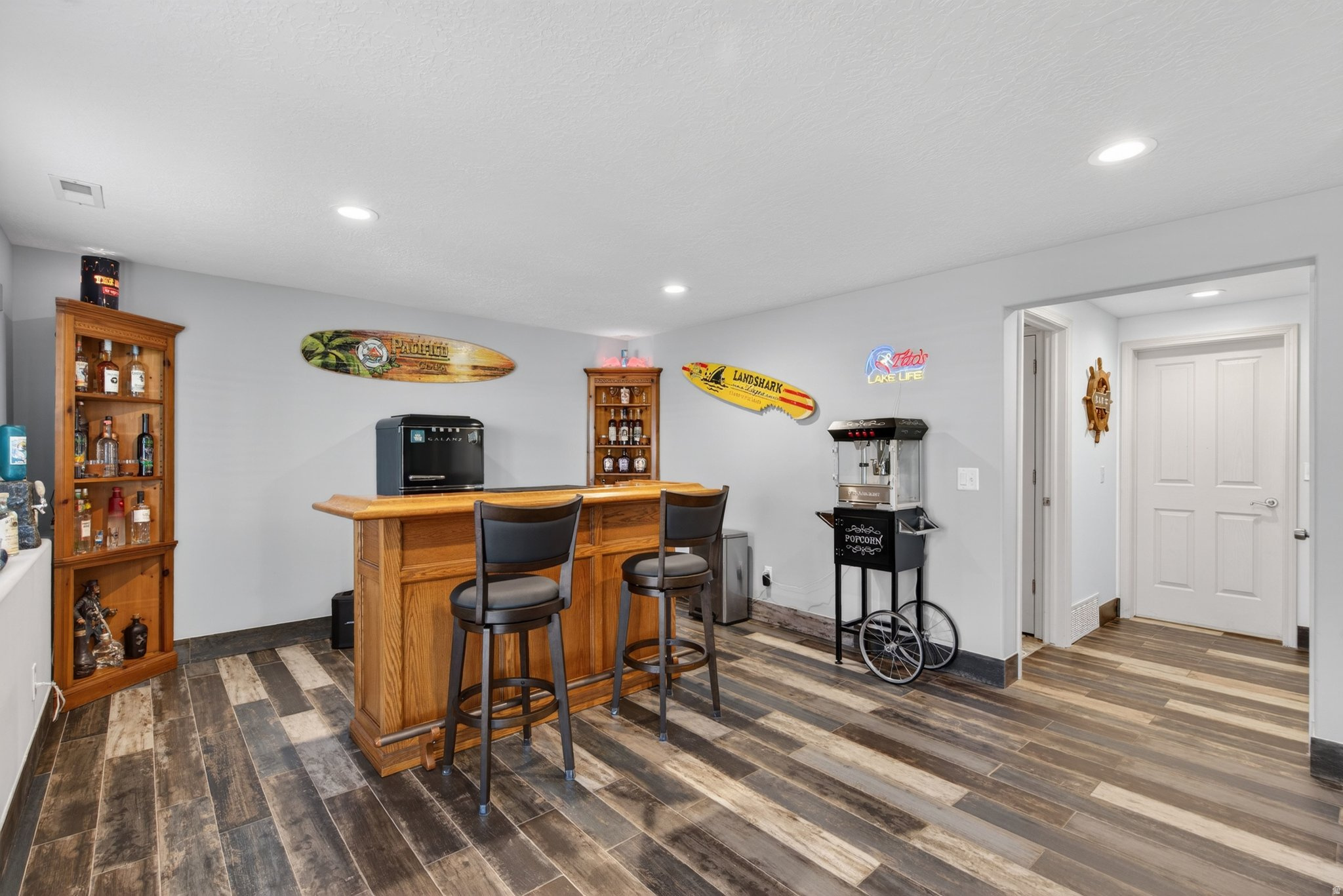 LAKESIDE SUBDIVISION - Residential