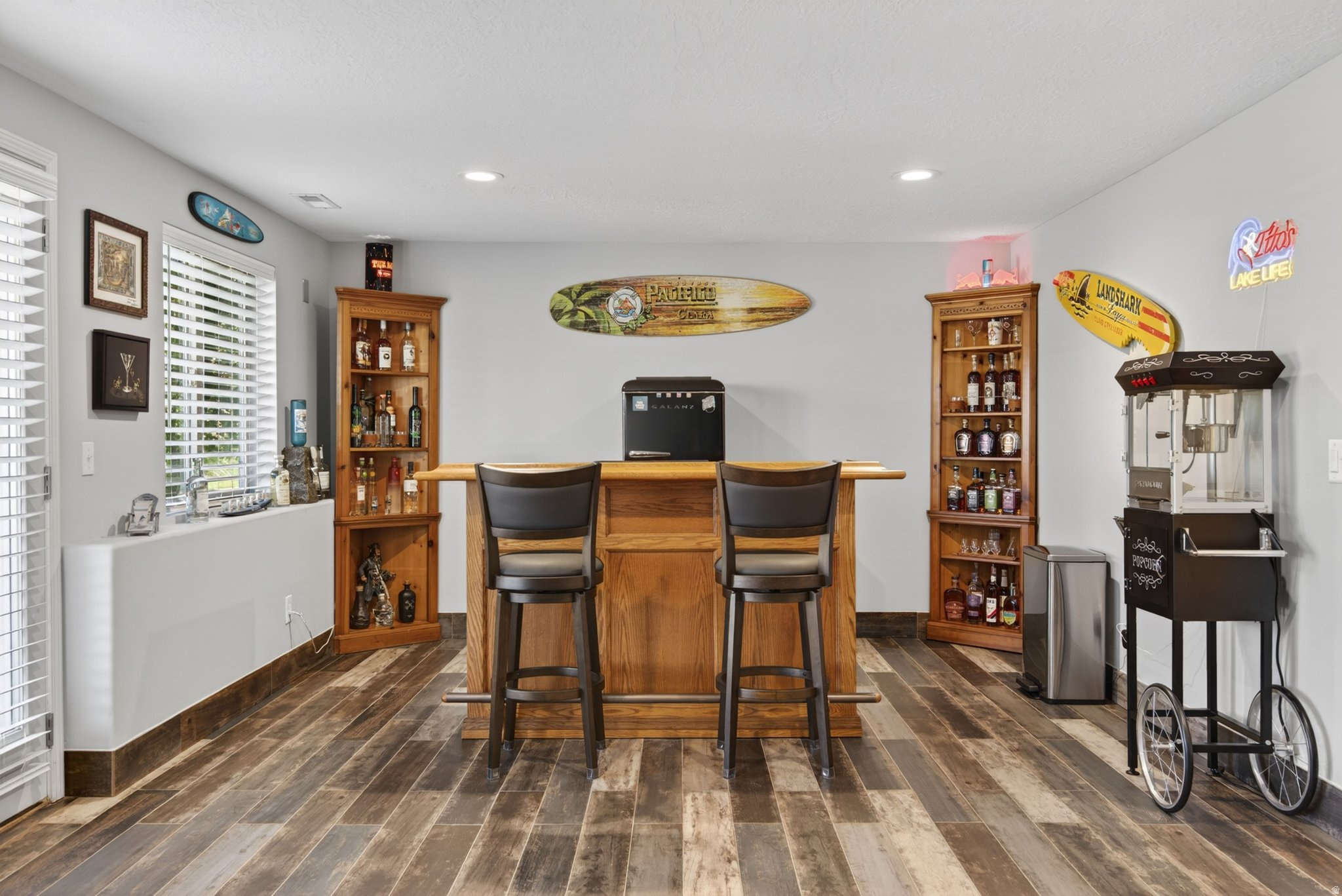 LAKESIDE SUBDIVISION - Residential