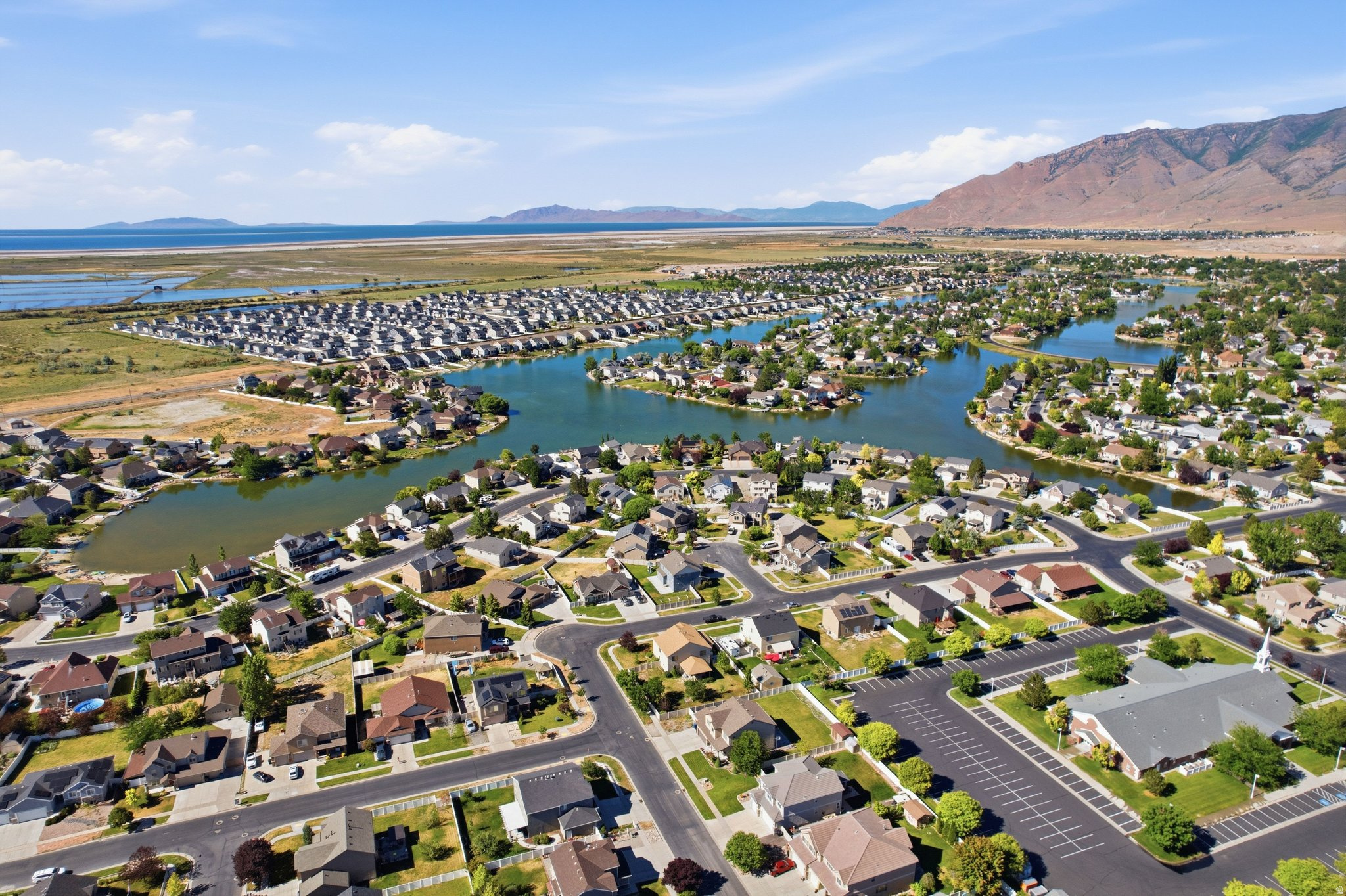 LAKESIDE SUBDIVISION - Residential