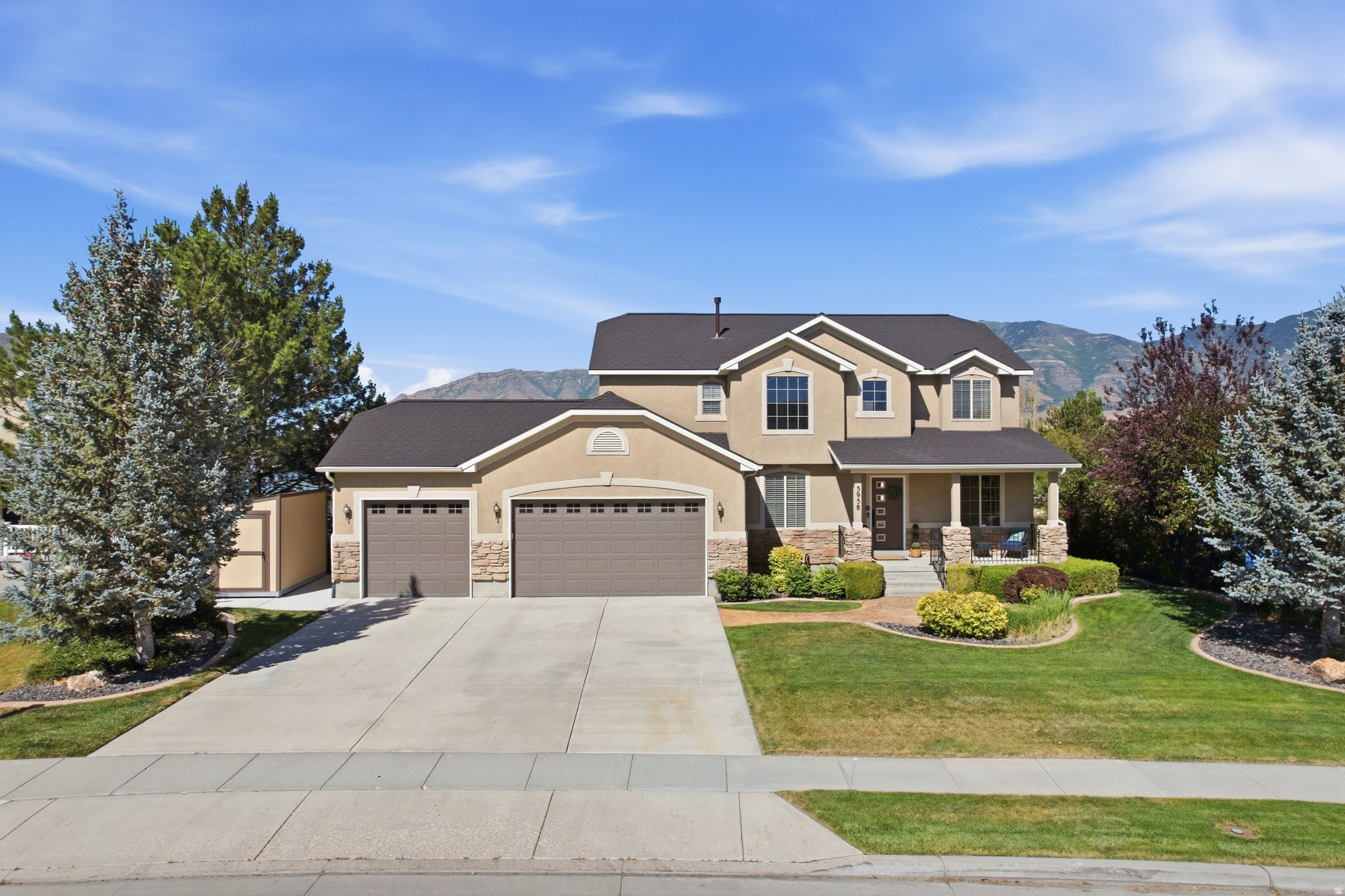 LAKESIDE SUBDIVISION - Residential