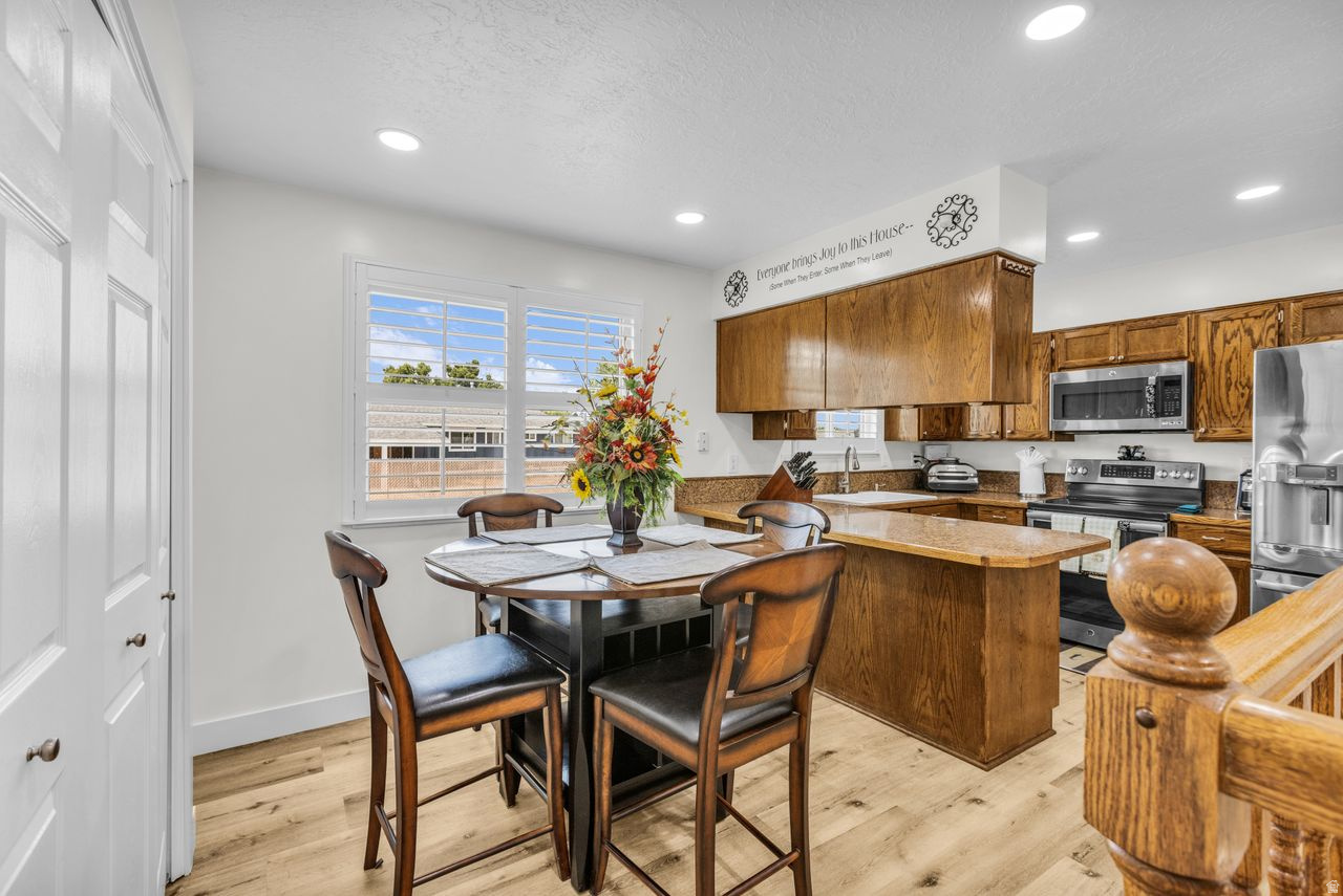 CROWN ESTATES PH II - Residential