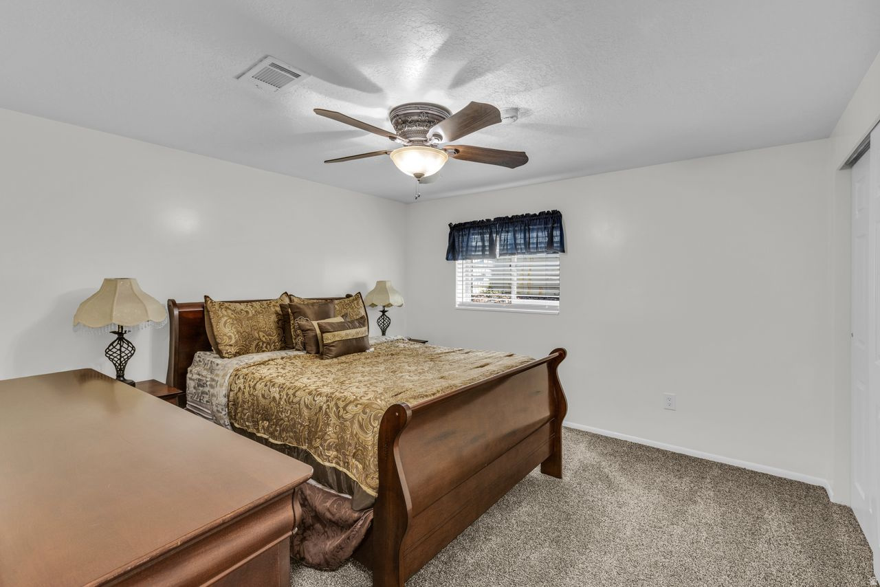 CROWN ESTATES PH II - Residential