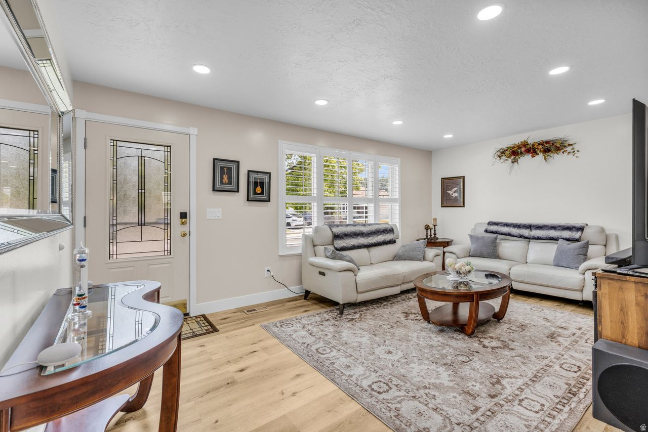 CROWN ESTATES PH II - Residential