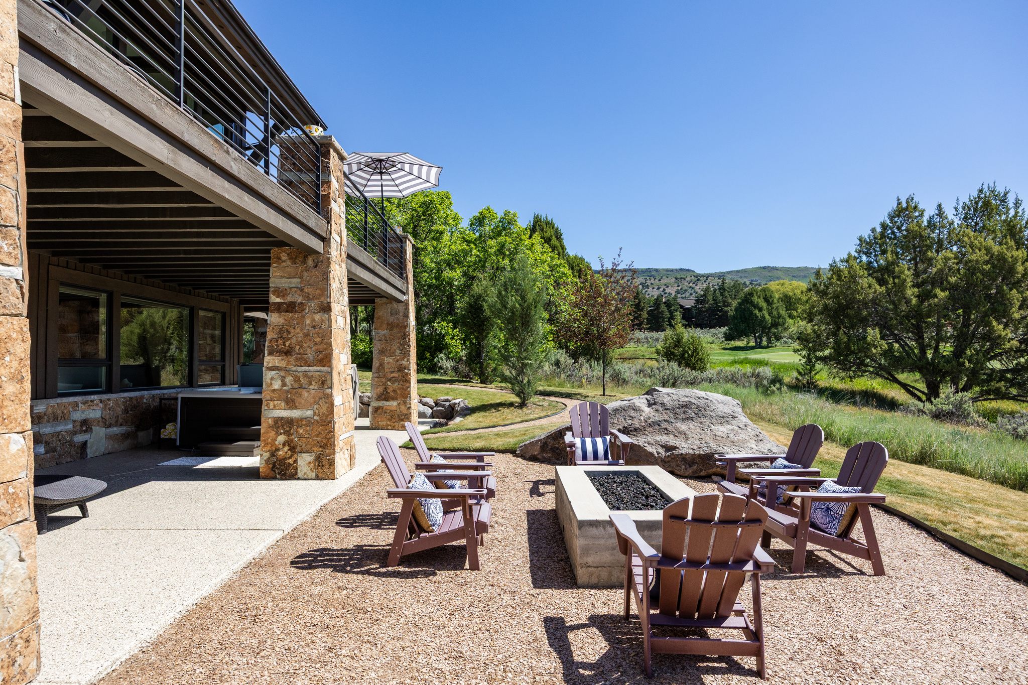 RED LEDGES - Residential