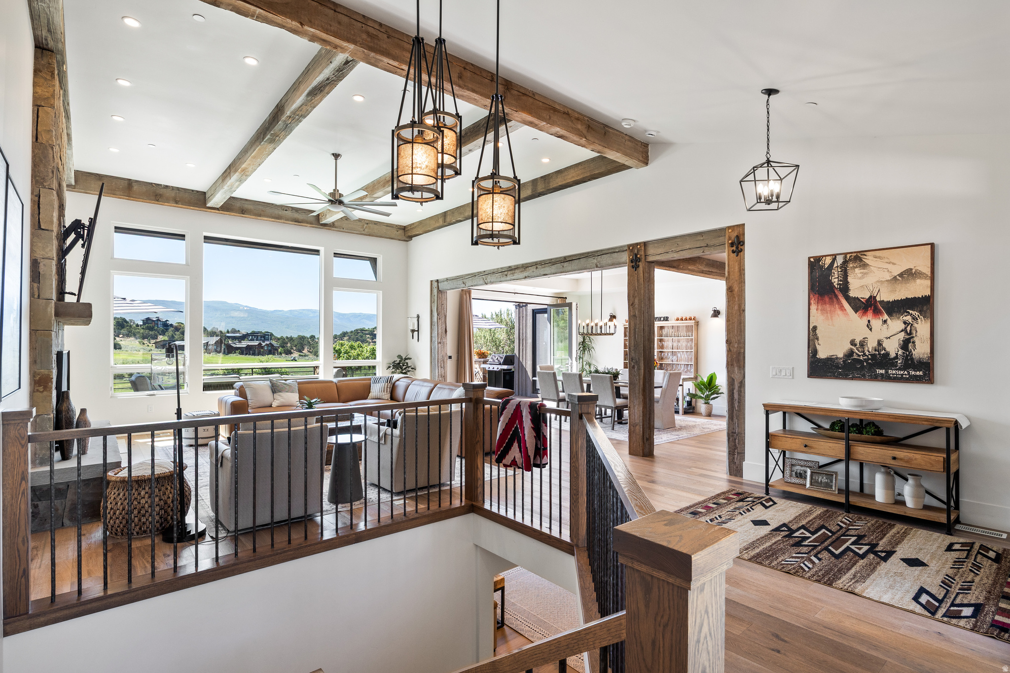 RED LEDGES - Residential