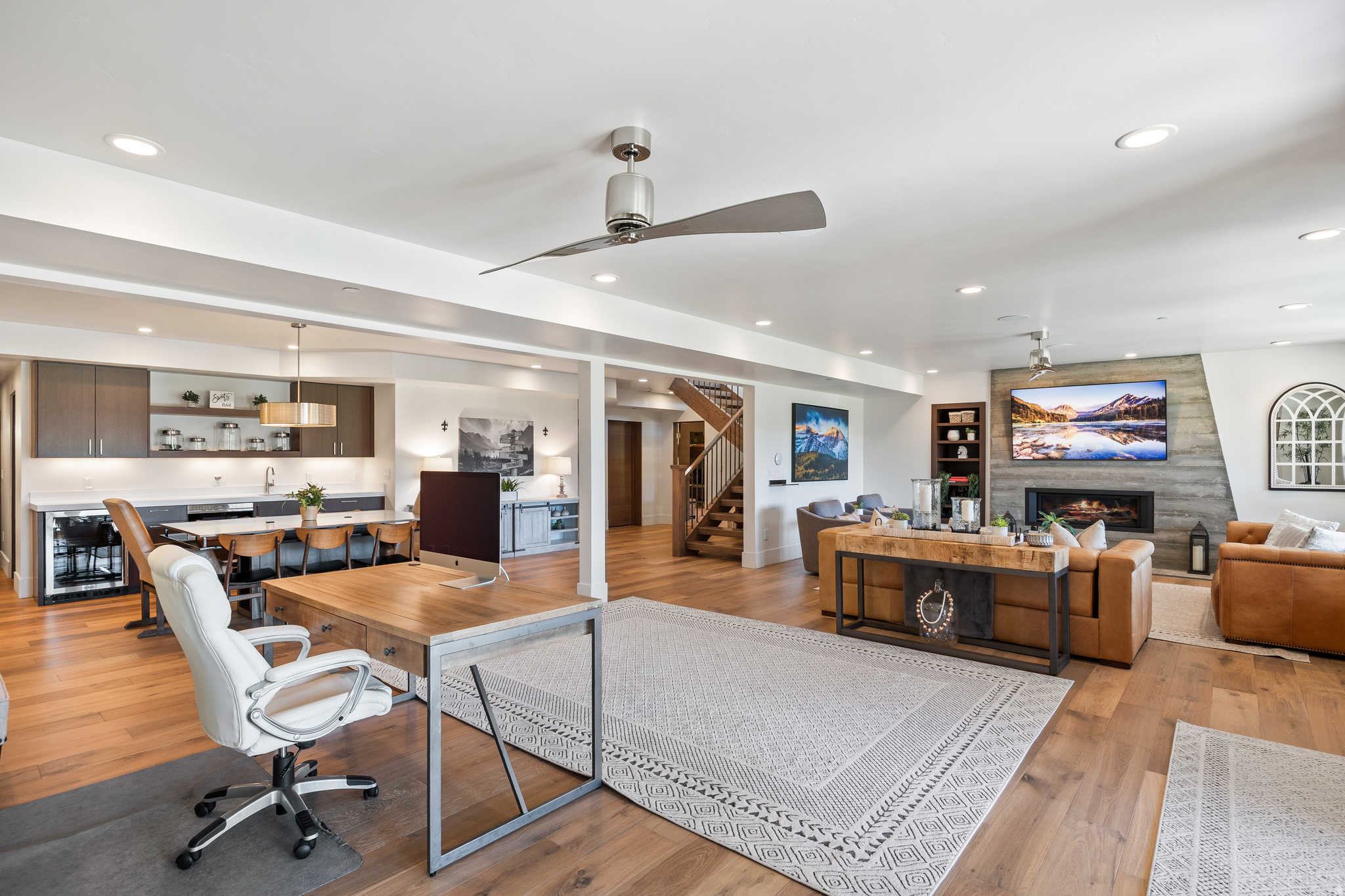 RED LEDGES - Residential