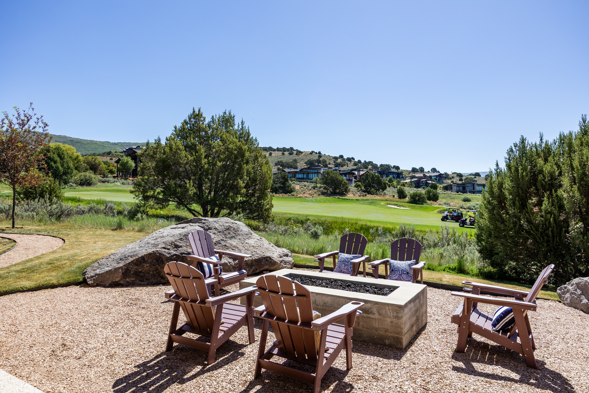 RED LEDGES - Residential