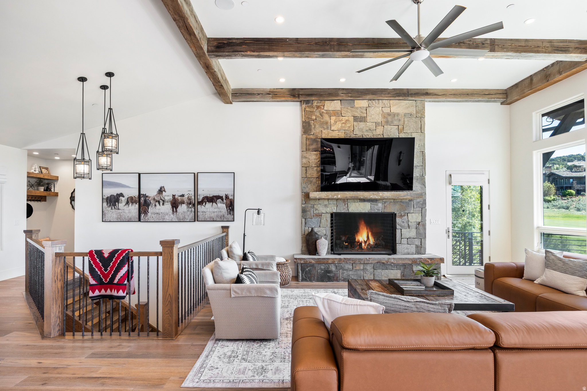 RED LEDGES - Residential
