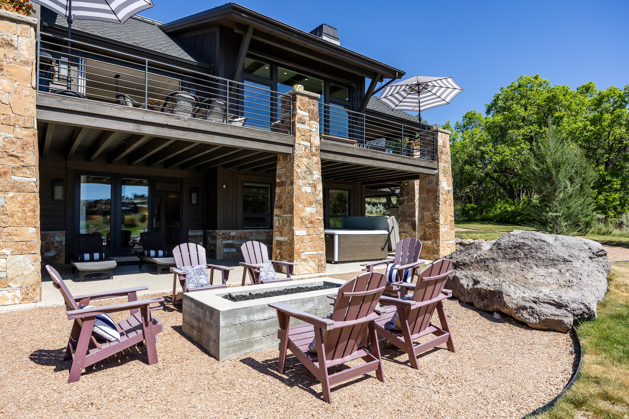 RED LEDGES - Residential