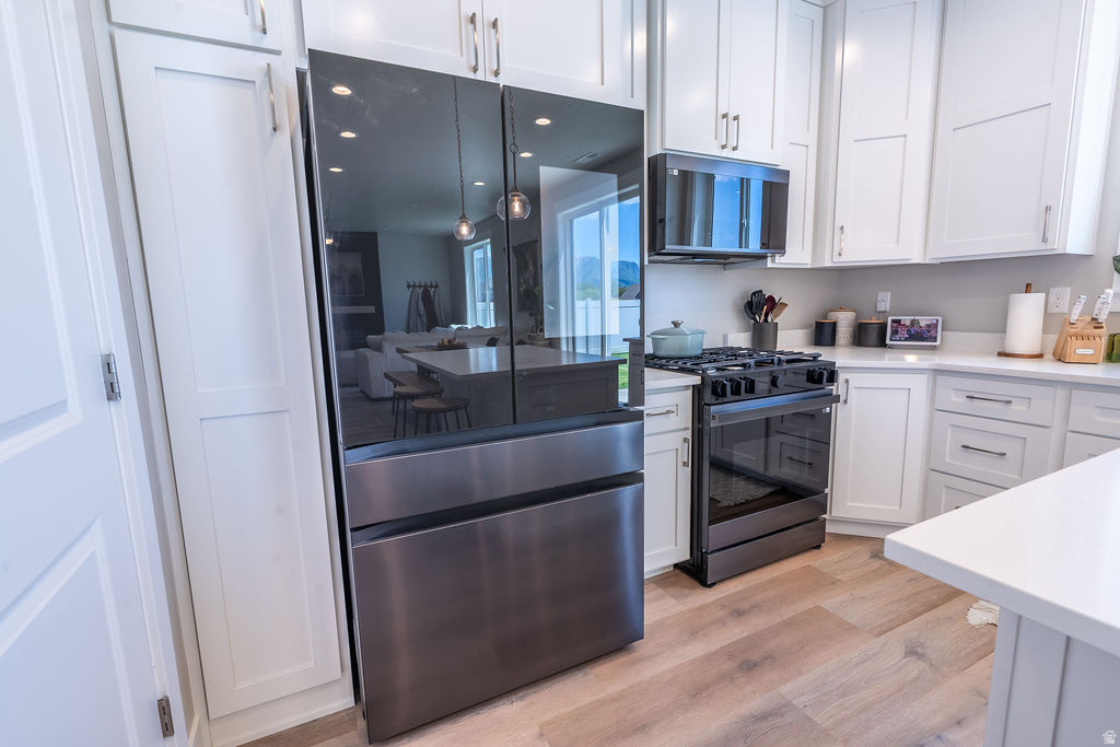 FIREFLY ESTATES - Residential