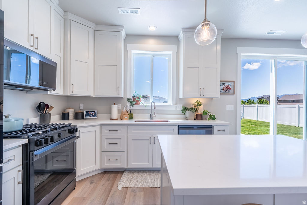 FIREFLY ESTATES - Residential