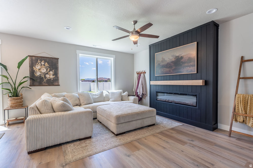 FIREFLY ESTATES - Residential