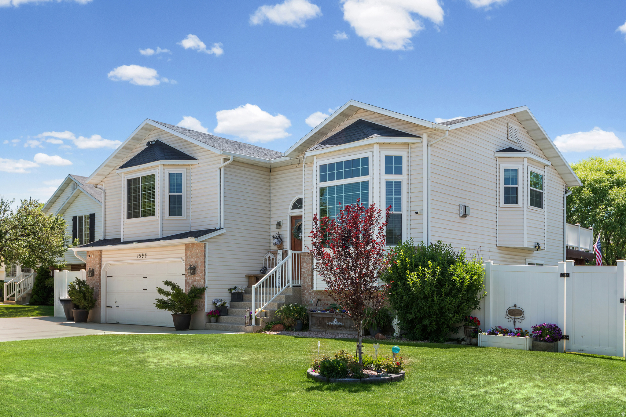 CLOVER DALE PARK - Residential
