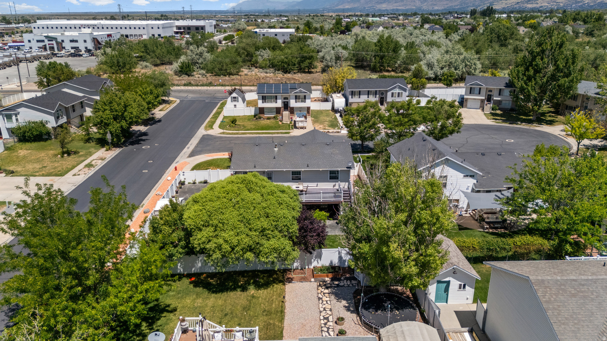 CLOVER DALE PARK - Residential