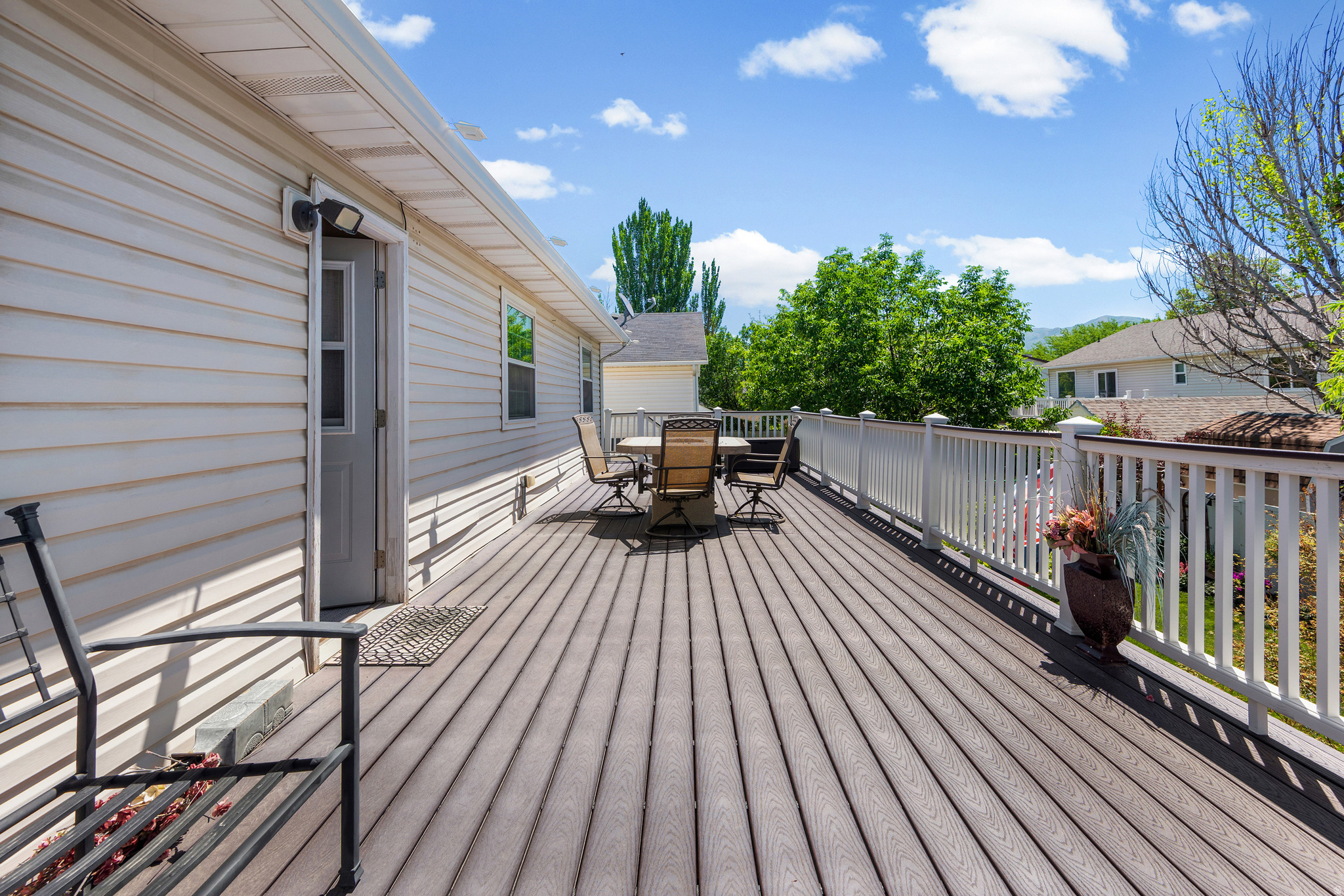 CLOVER DALE PARK - Residential