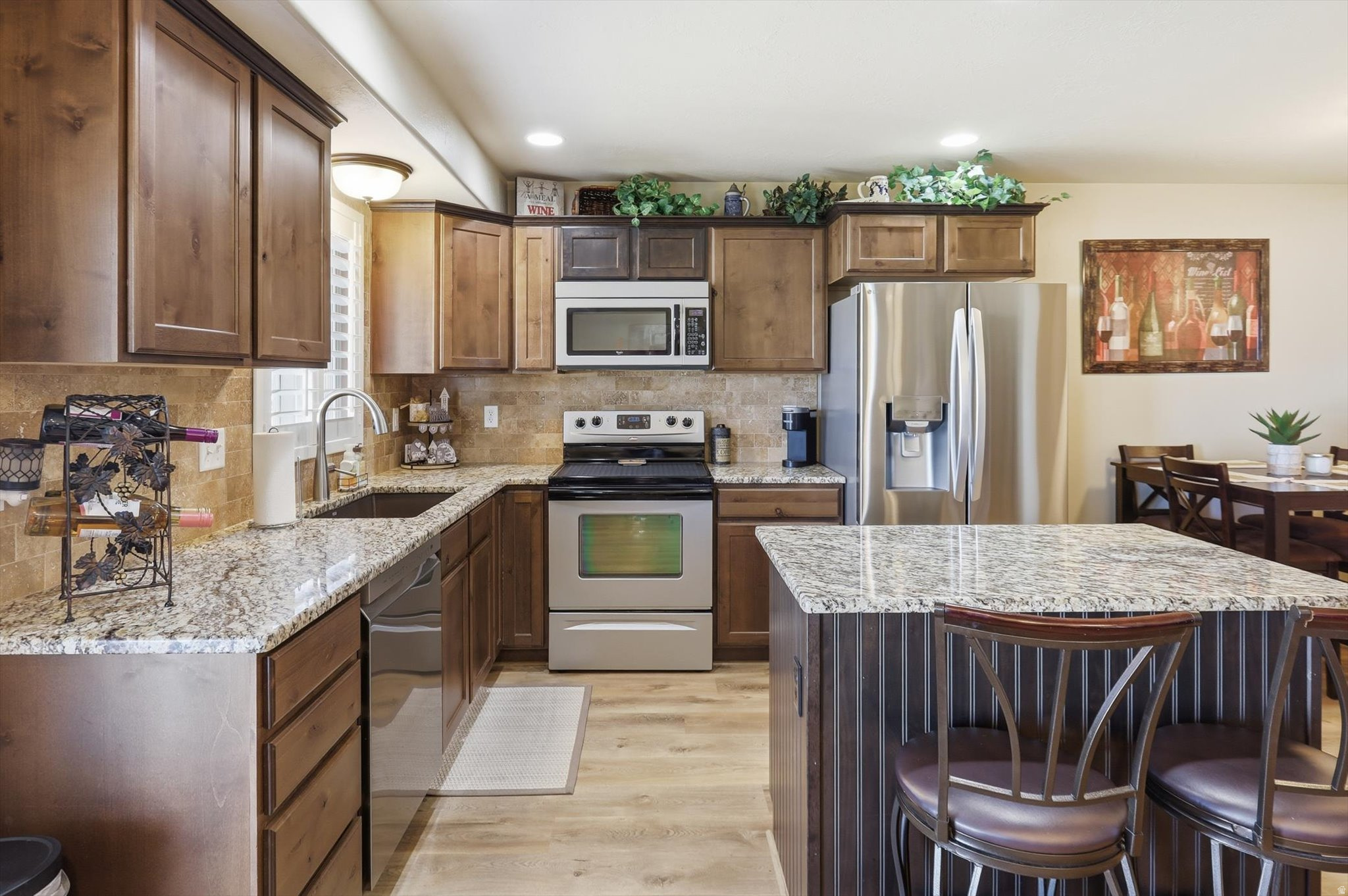 STONEY BROOK - Residential