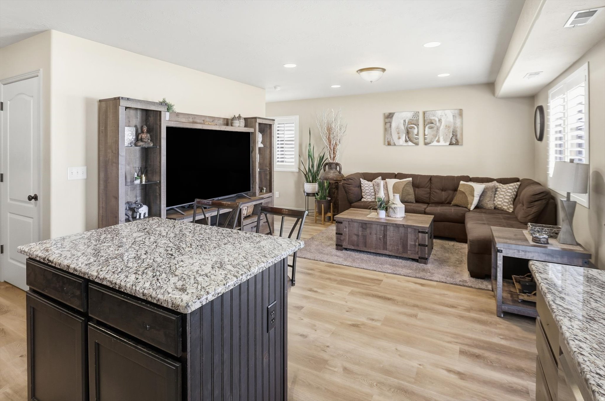 STONEY BROOK - Residential