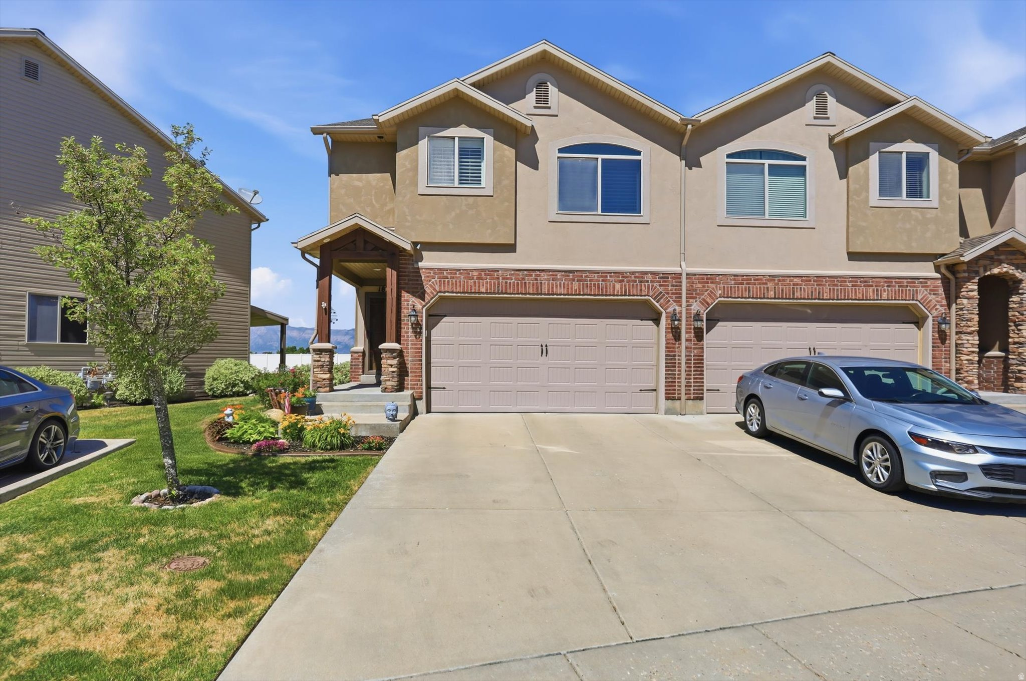 STONEY BROOK - Residential