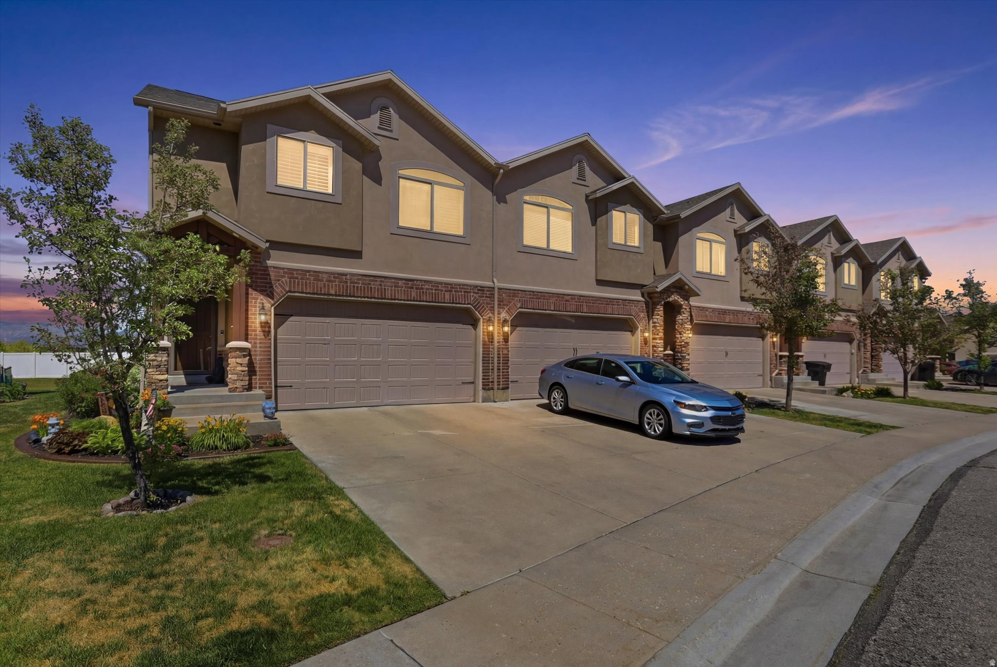 STONEY BROOK - Residential