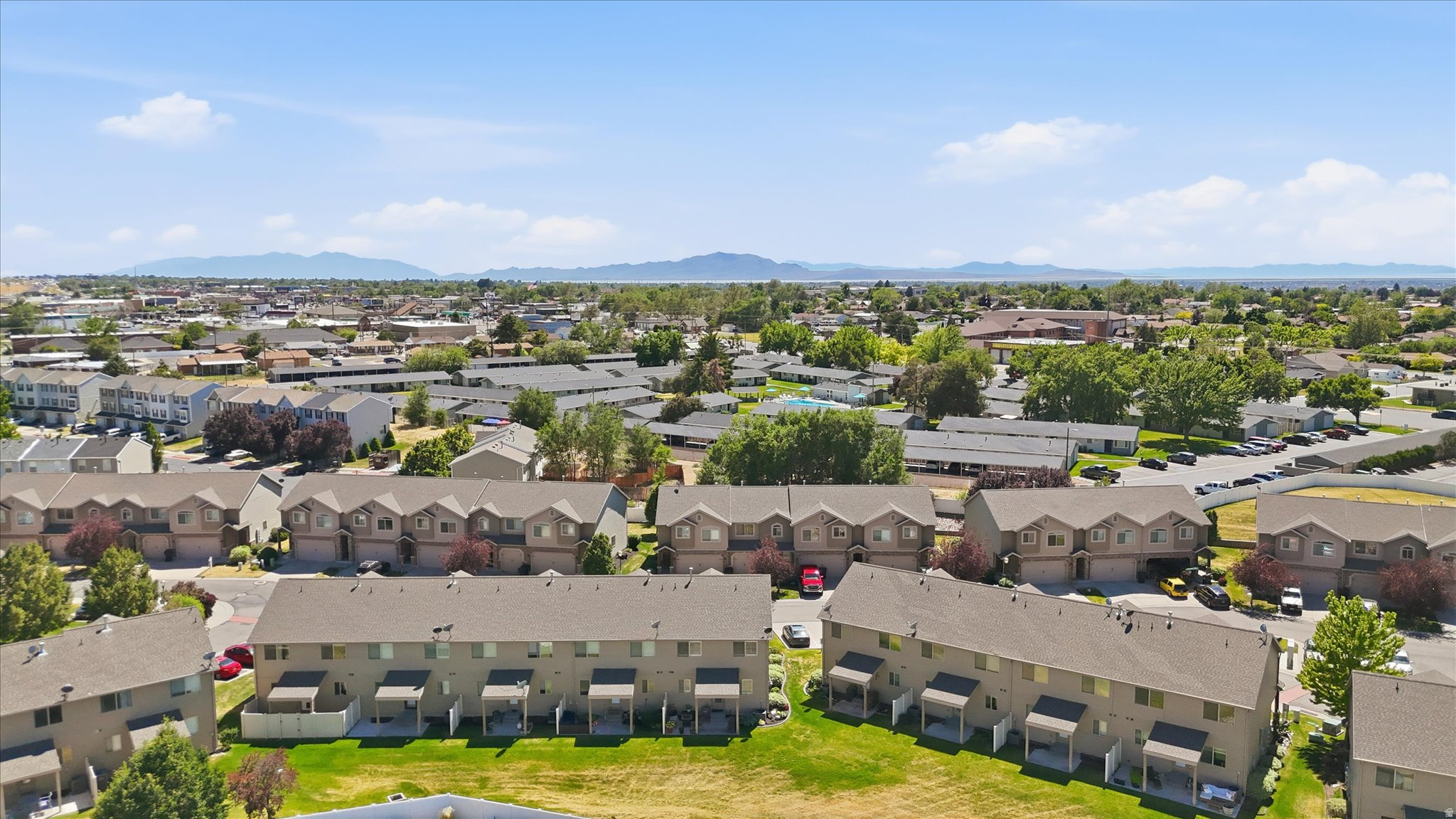 STONEY BROOK - Residential