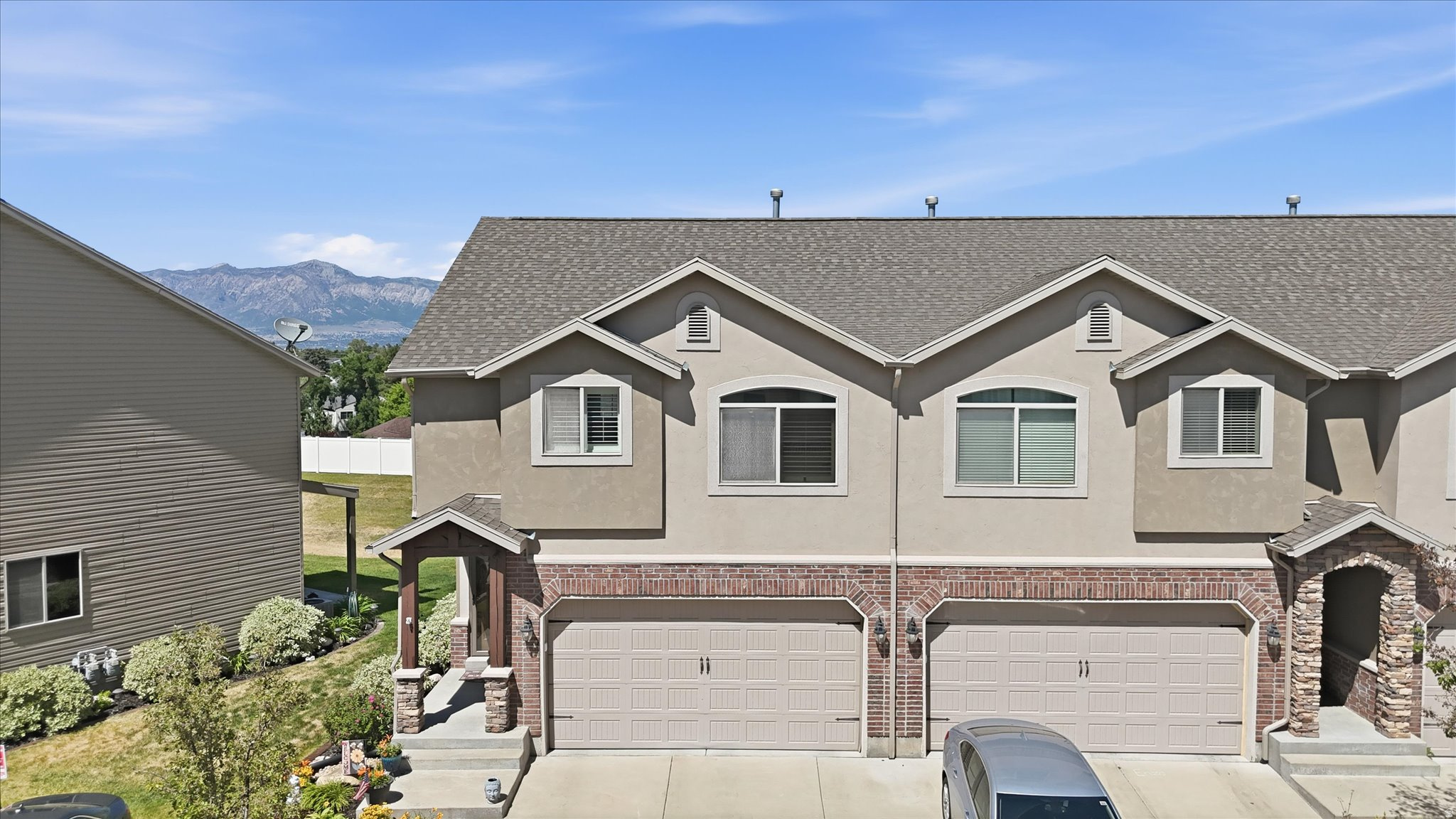 STONEY BROOK - Residential