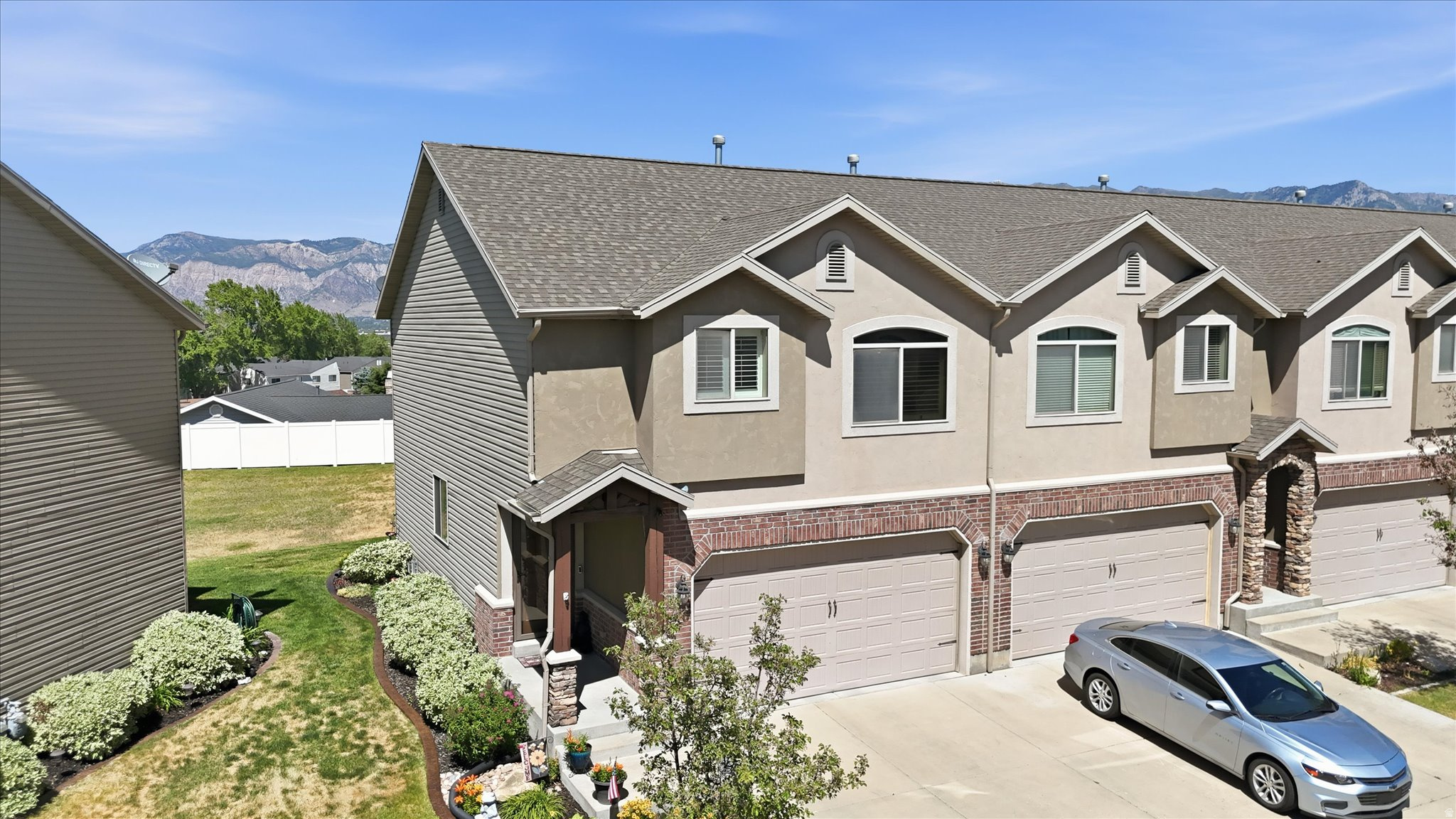 STONEY BROOK - Residential
