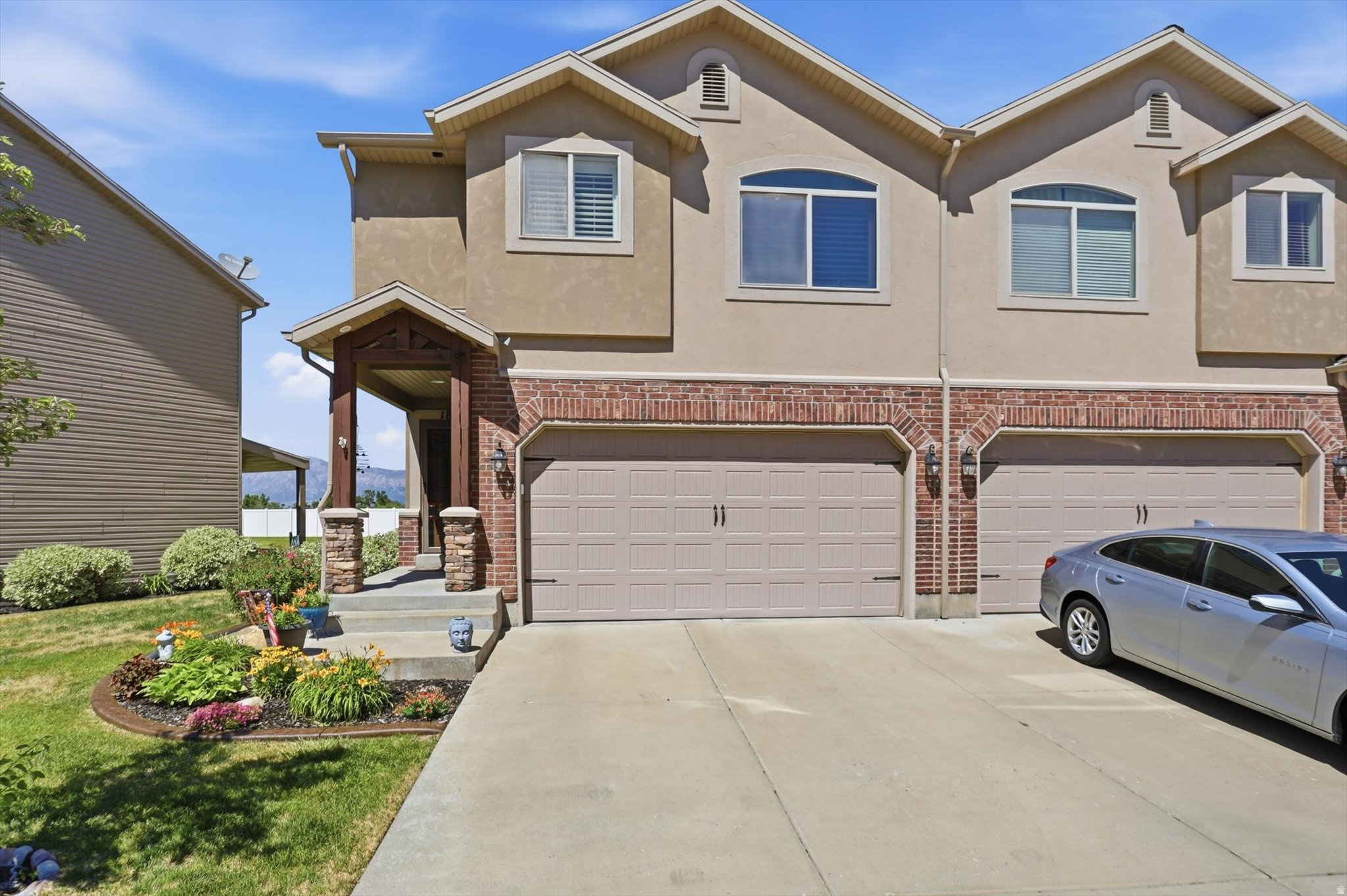 STONEY BROOK - Residential