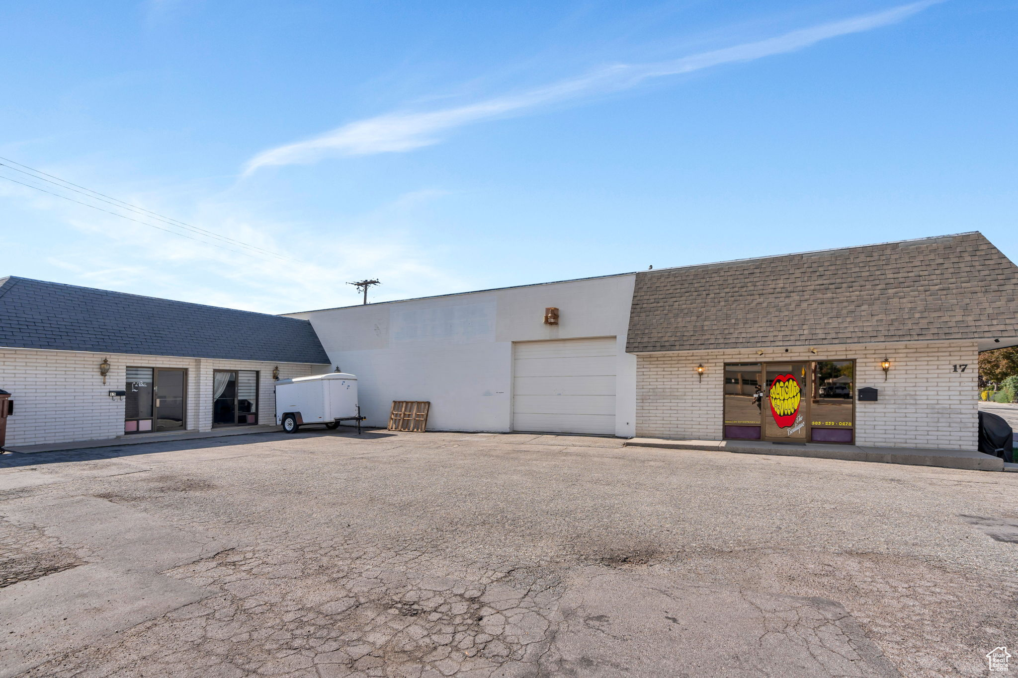 PARK - Commercial Sale