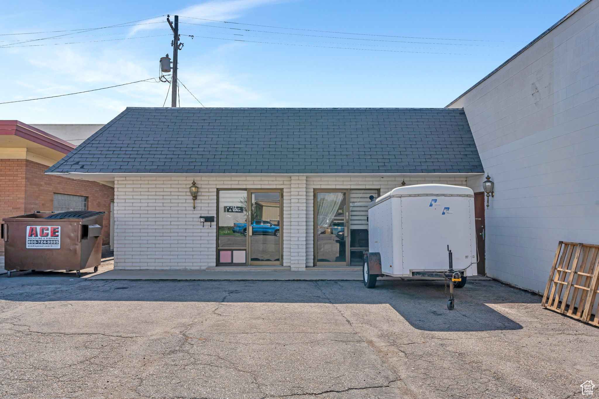 PARK - Commercial Sale