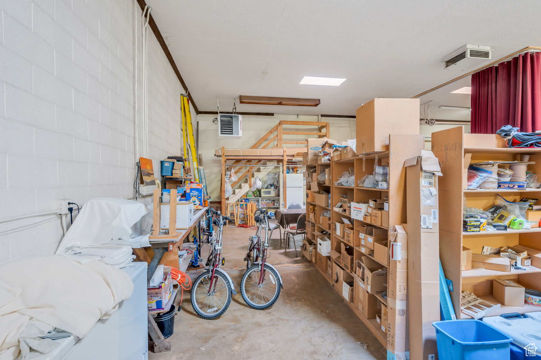 PARK - Commercial Sale