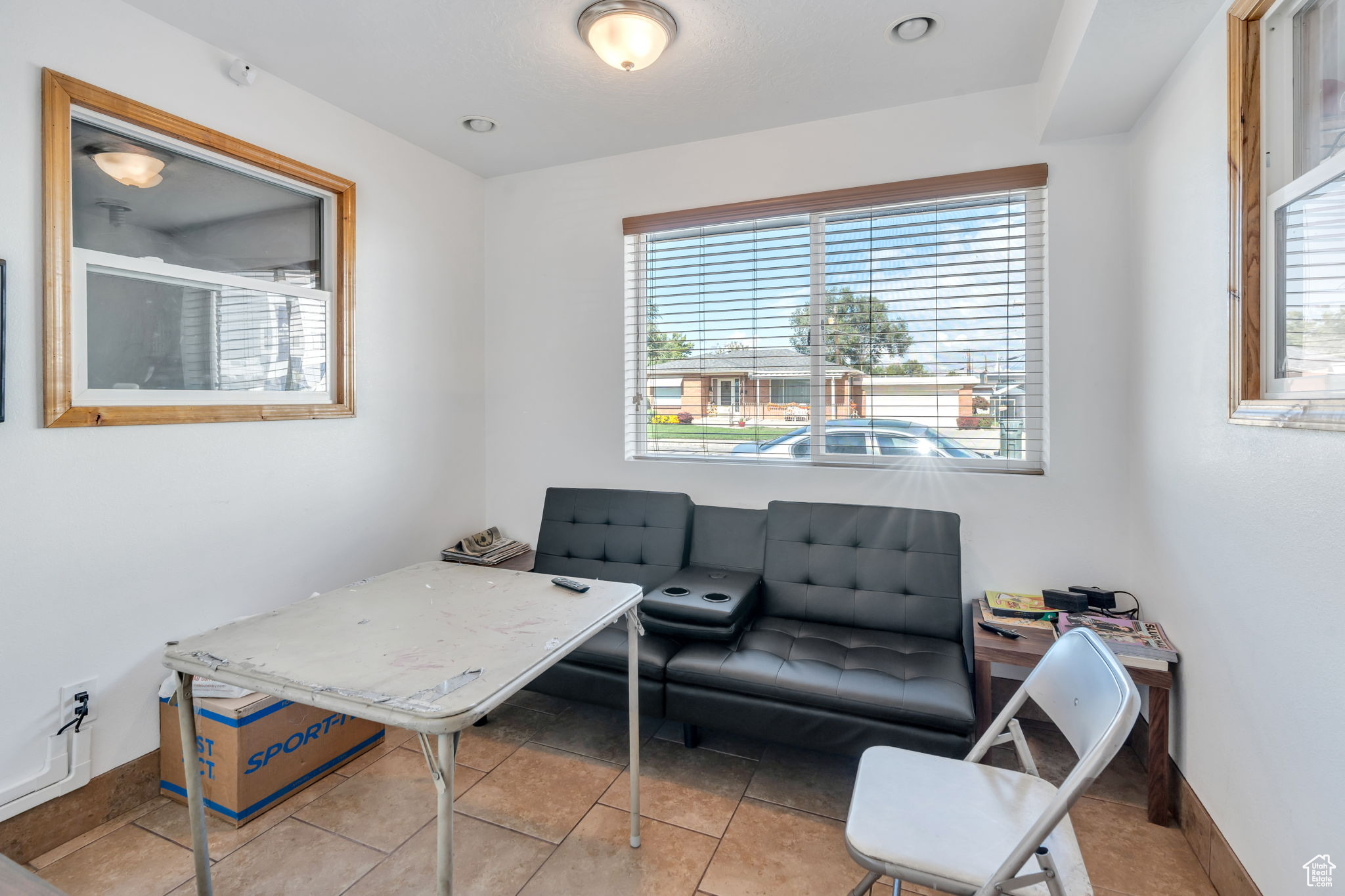 PARK - Commercial Sale