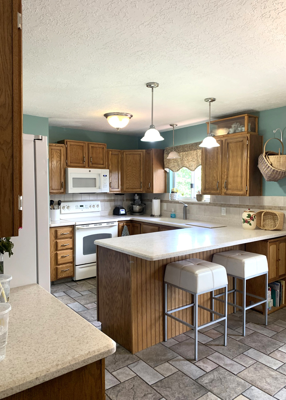 RIDGE - Residential
