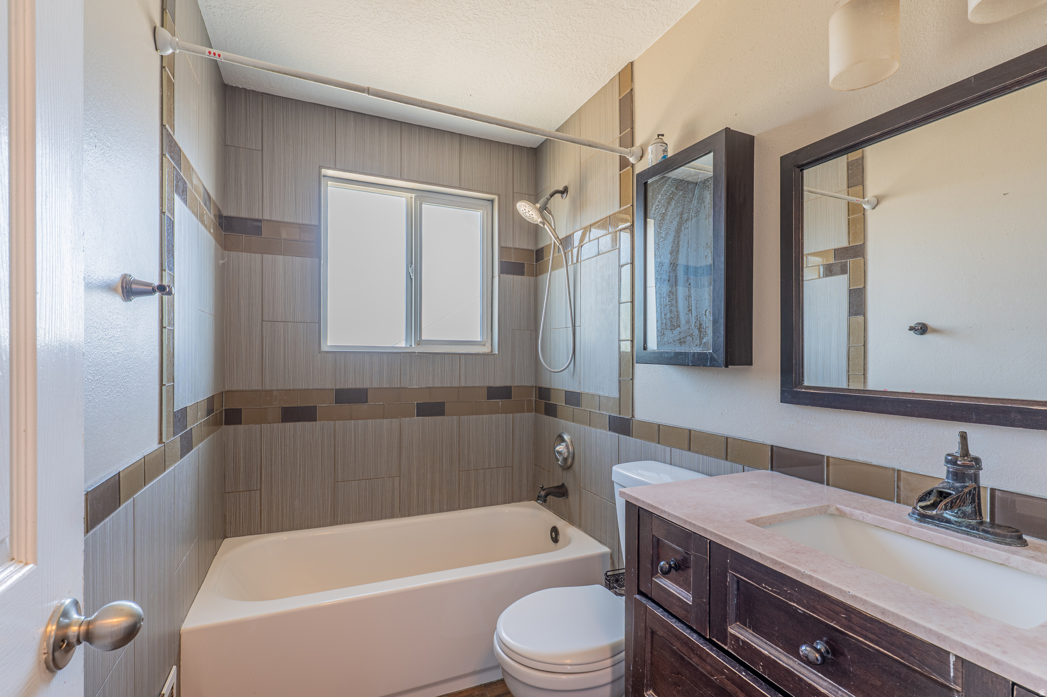 AMD PLAT D, HILLSDALE - Residential