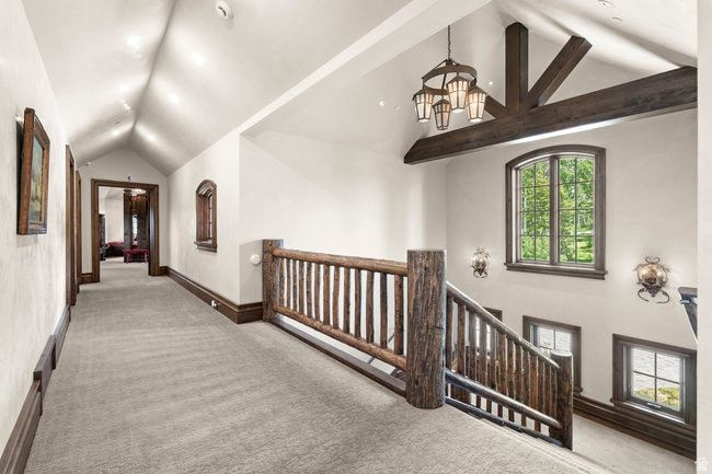 WOLF CREEK RANCH - Residential