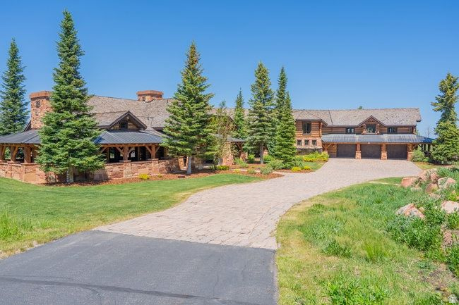 WOLF CREEK RANCH - Residential