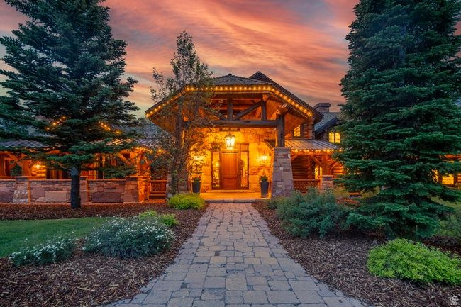 WOLF CREEK RANCH - Residential