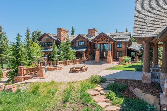 WOLF CREEK RANCH - Residential
