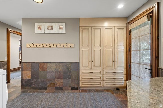 WOLF CREEK RANCH - Residential