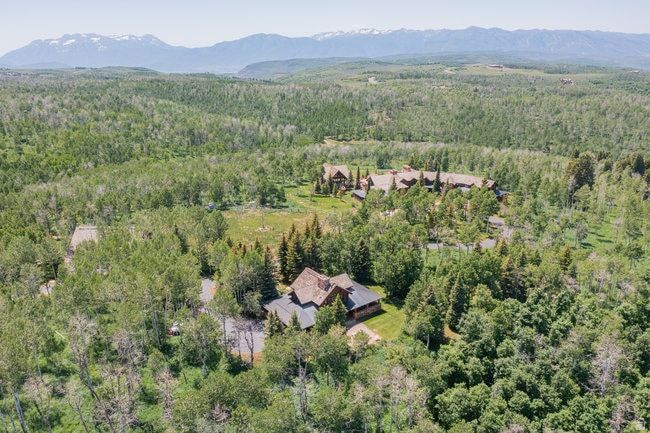 WOLF CREEK RANCH - Residential