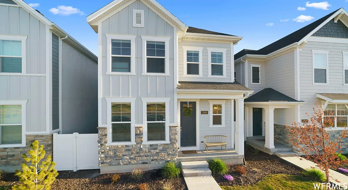 HOLBROOK FARMS PHASE - Residential